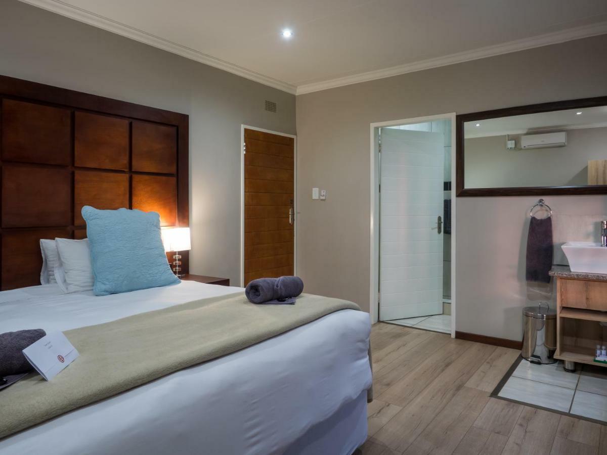 Hotel @ Секунда Экстерьер фото